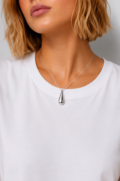 Alma Necklace Silver