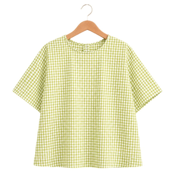 Pale Lime Gingham Top With Lightweight Cotton For Sunny Day Picnics